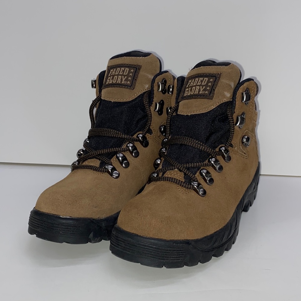 Faded Glory Waterproof hiking boots. Hurricane 2 upper leather Sz 6 women. Used